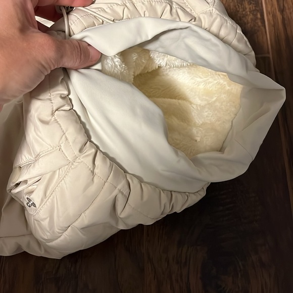 Winter coat for toddler - Picture 7 of 7